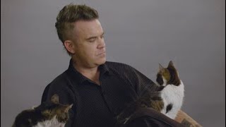 Felix και Robbie το τέλειο δίδυμο; Συνέντευξη με τον Robbie Williams για το #ItsGreatToBeACat